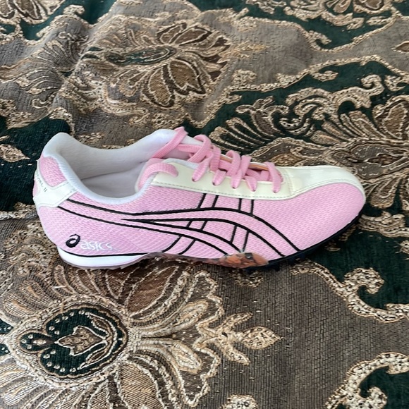 ASICS Women’s Track Running Spike - Size 7.5 - Picture 3 of 8